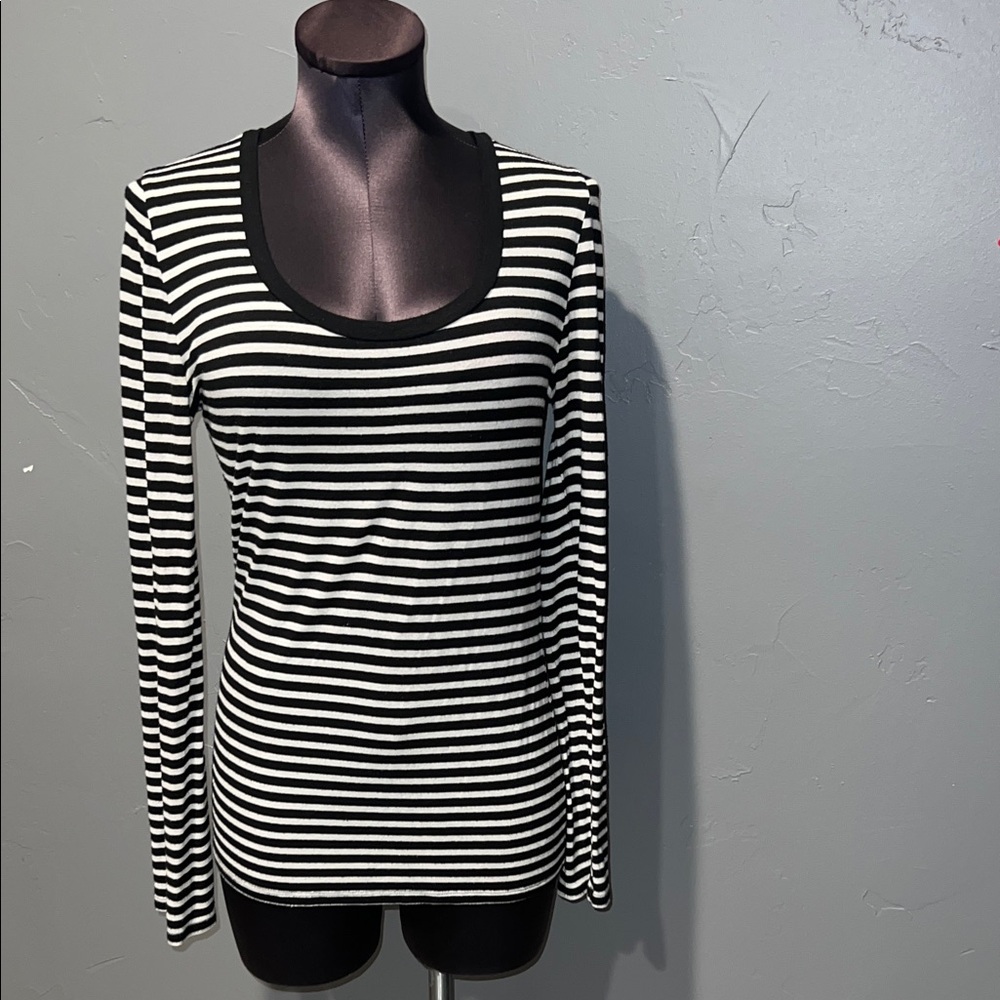 American Dream black/white striped scoop neck long sleeve